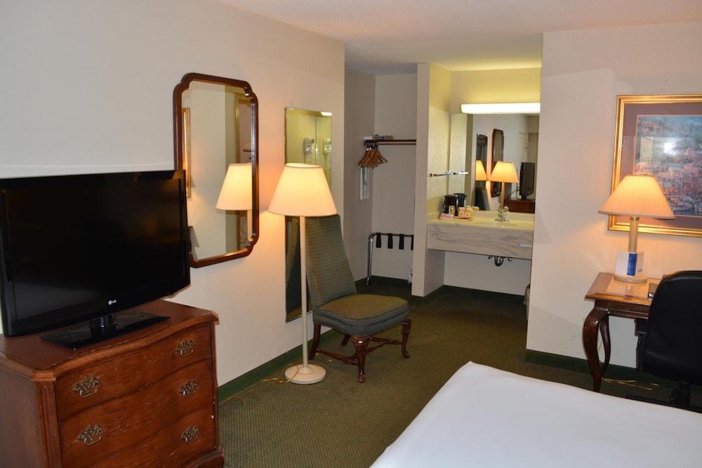 Lake Shore Hotel Chicago